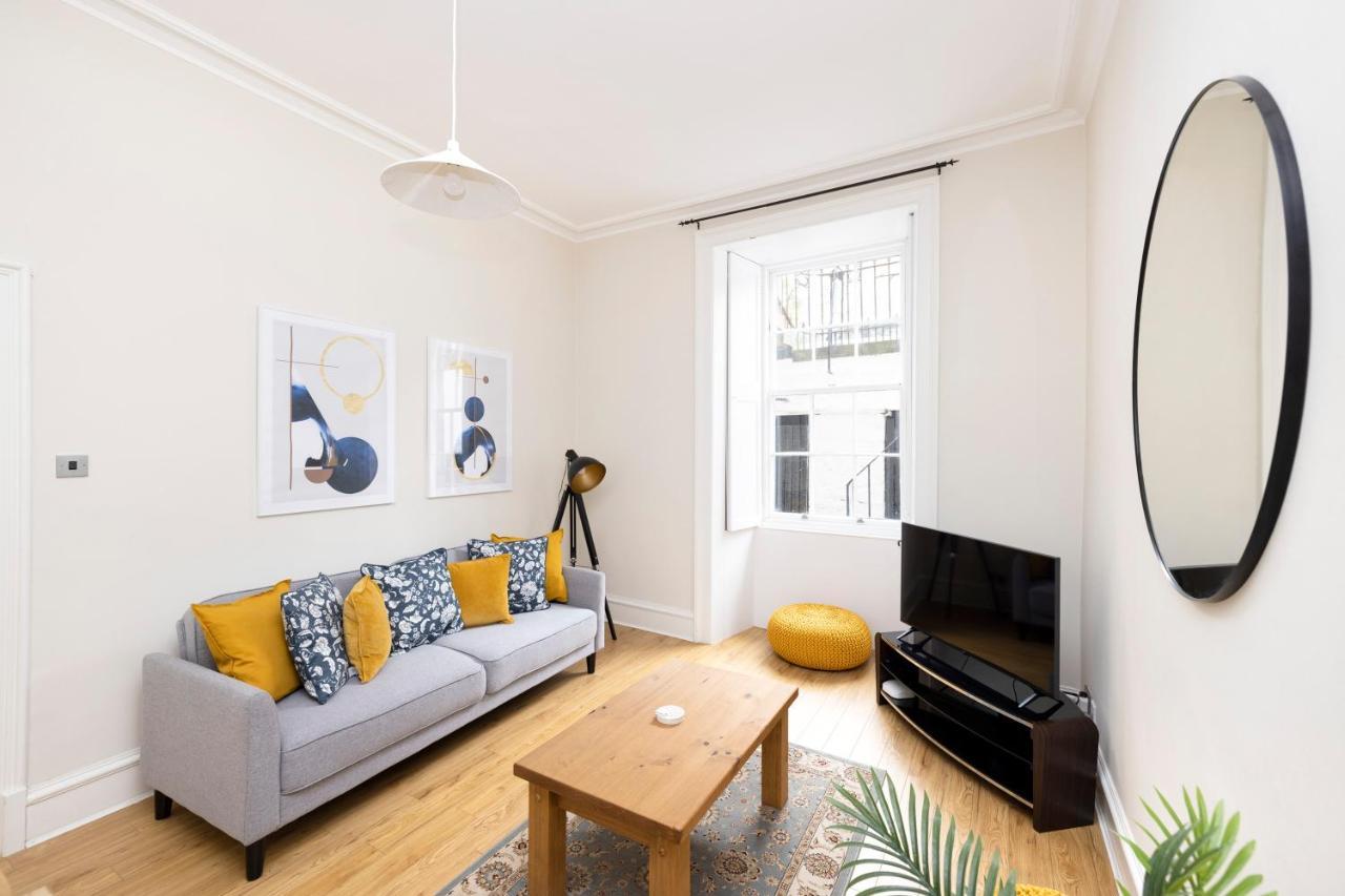 Joivy Chic Apartment Near Stockbridge Market Edinburgh Exterior photo