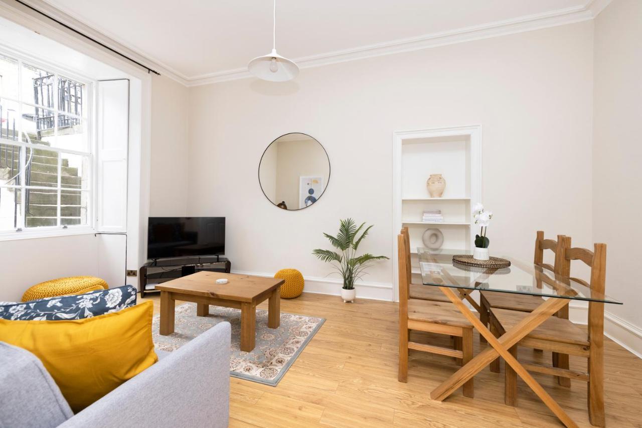 Joivy Chic Apartment Near Stockbridge Market Edinburgh Exterior photo